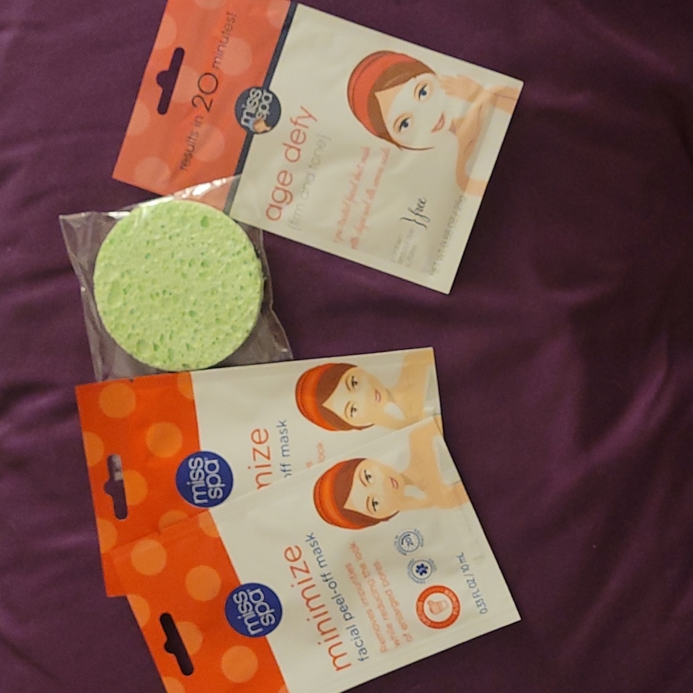 SET! 3 Face Masks & Remover Sponge